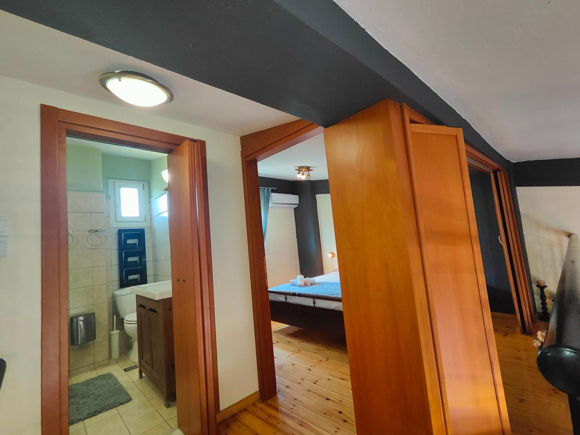 George'S Modern Apartment Nea Plagia Bagian luar foto